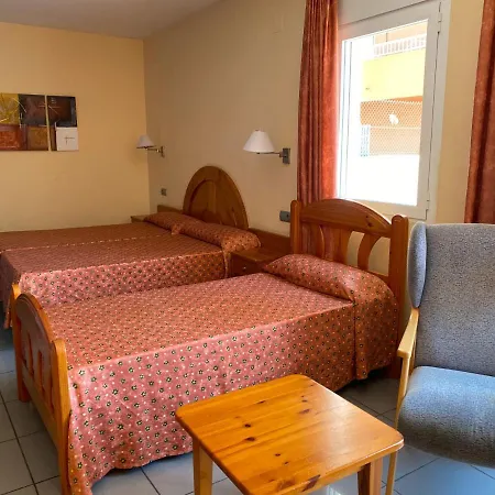 El Pinche De Oro Hotel 2*