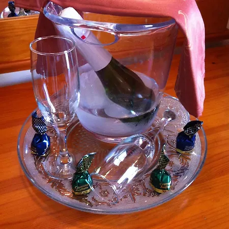 El Pinche De Oro Hotel 2*