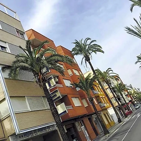 El Pinche De Oro Hotel