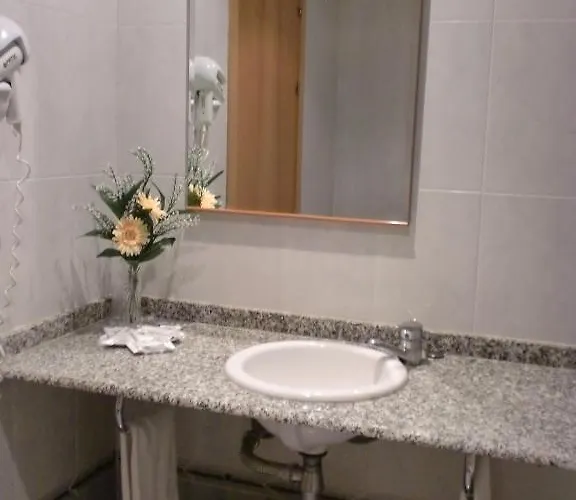 El Pinche De Oro Hotel